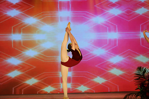 3舞蹈:基本功技巧展示7.jpg 3舞蹈:基本功技巧展示7.jpg